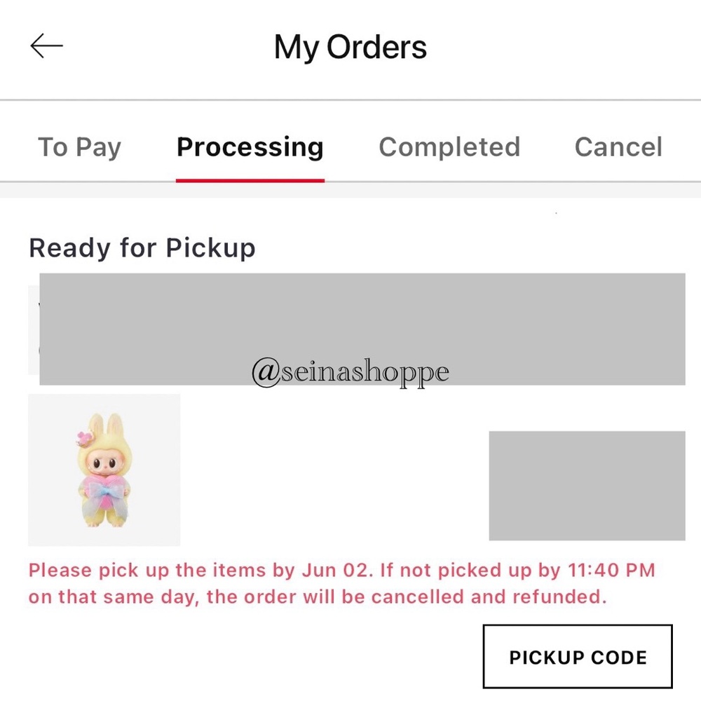 Labubu Let’s Checkmate QUEEN Vinyl Face Plush Pendant - Picture 11 of 11